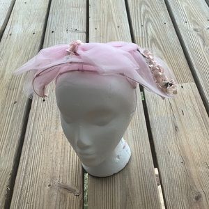 Vintage 50’s Pink Mesh Spring Hat